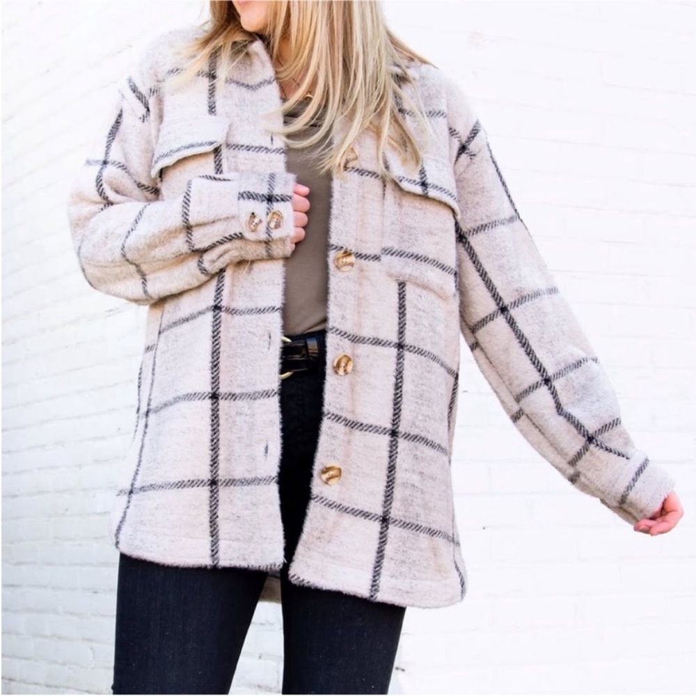 EUC Z supply oversized plaid shacket size medium